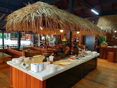 Photos of Victoria Cliff Resort (Nyaung Oo Phee)