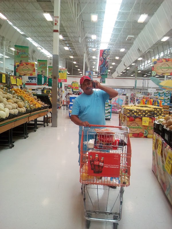 Soriana Híper Ribereña, Reynosa — dirección, teléfono, horario de