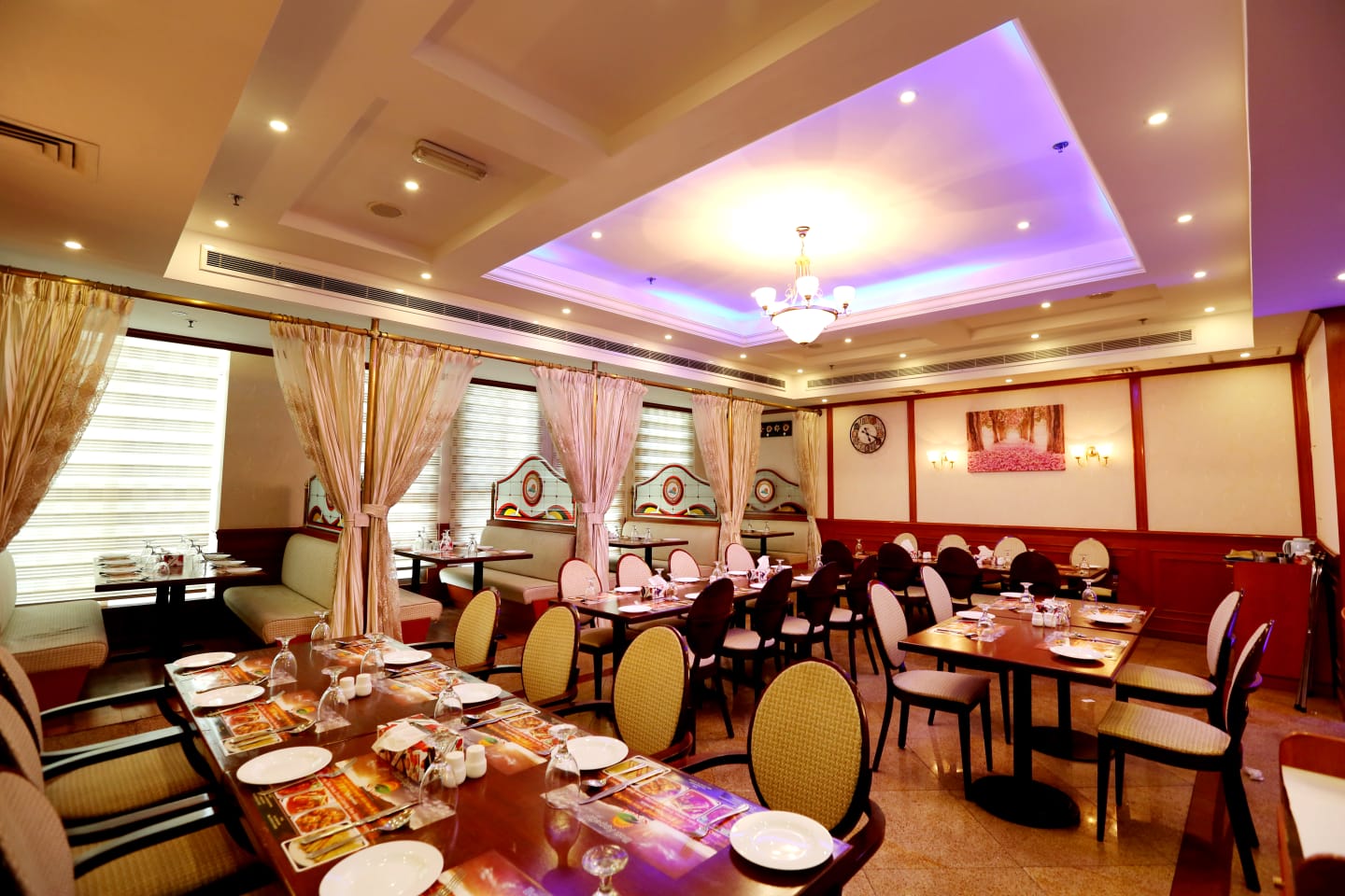 سوق دبي مول المركزي - صورة 3