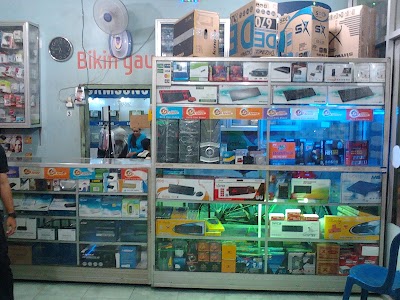 Photos of Avi Computer