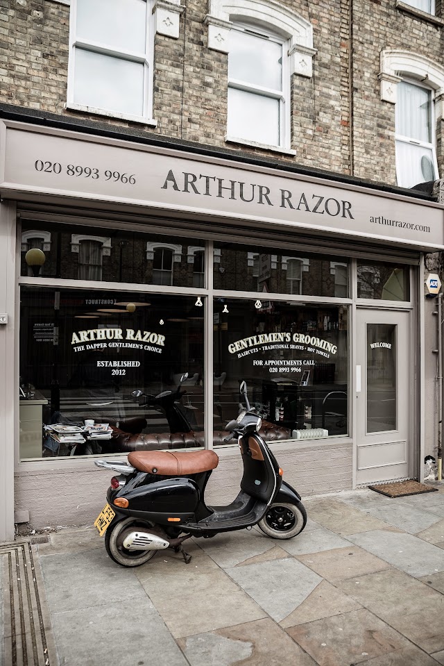 Arthur Razor