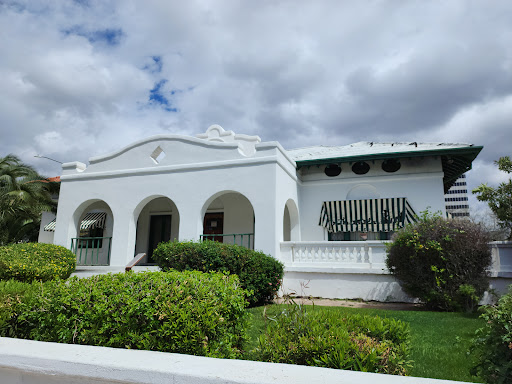 J Knox Corbett House Logo