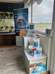 Photo n°29 de Piscine 37 à Esvres (Spa en extérieur)