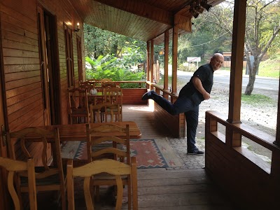 Photos of Arastichi
