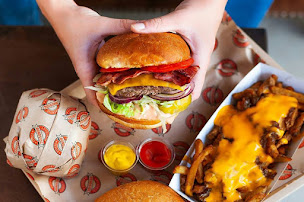 Photo n°70 de Roadside | Burger Restaurant Fougères à Lécousse (Restaurant végétarien)