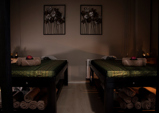 Cha Ree Thai Massage - Thumbnail