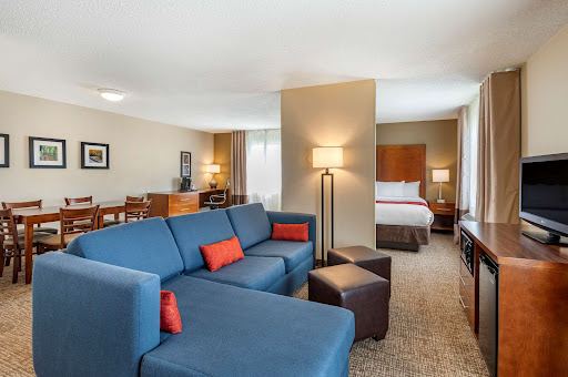 Comfort Inn La Porte - Thumbnail