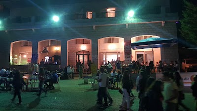 Photos of Caf&eacute; Trottoir