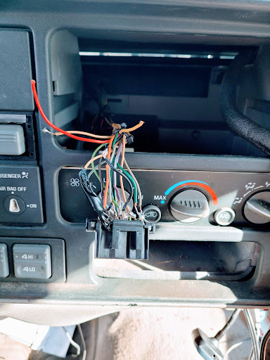 Car and Computer Electric Auto Repair Programming - Thumbnail