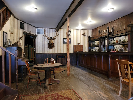 Wyatt's Hotel - Thumbnail