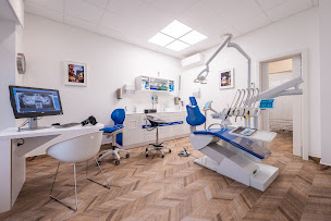 Photo n°5 de Dr. Dahlet Lucas - Chirurgien dentiste à Strasbourg (Dentiste)