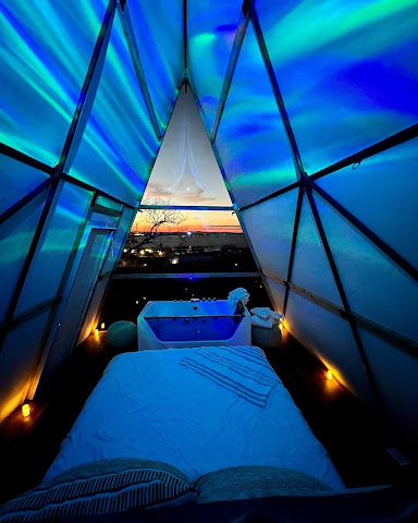 The Retreat on the Hill by null