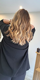 Photo n°2 de Anne, coiffeur coloriste à Bordeaux (Salon de coiffure)