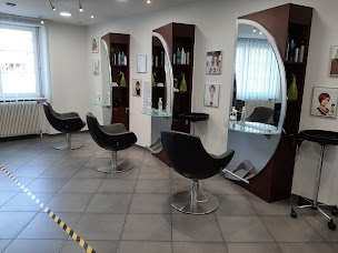 Photo n°2 de Coiffure Thierry à Gerstheim (Salon de coiffure)