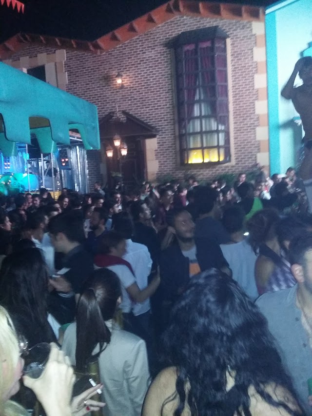 Teatron discoteca