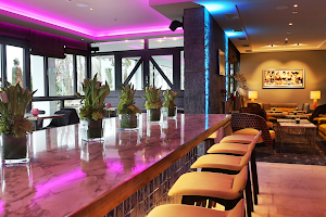 Weinbar & Sushi Lounge Mainz image