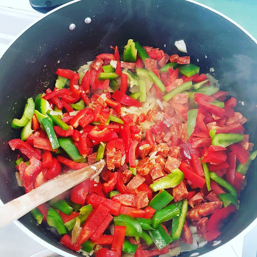 Packed Kitchen - Visual