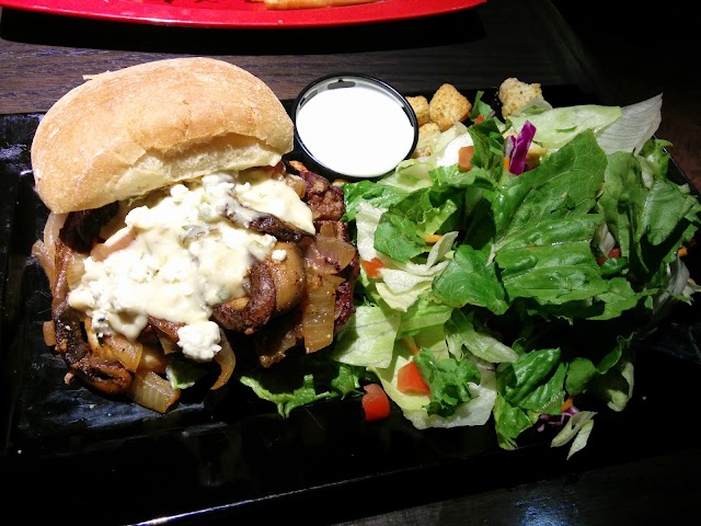 Red Robin Gourmet Burgers