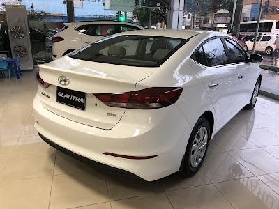 Photos of Concesionario Hyundai Macarena Motors