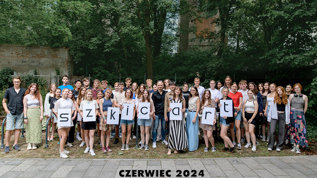 Comentarii opinii despre Szkicart - szkoła rysunku