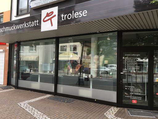 Trauringschmiede - Schmuckwerkstatt Trolese - Trauringkurse - Trauringe selber schmieden - Frankfurt - Thumbnail