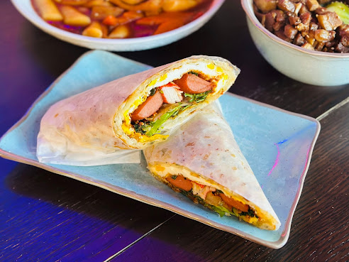 La Wine Bar & Restaurant by null