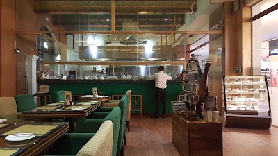 Photos of Ceylon Tea Moments