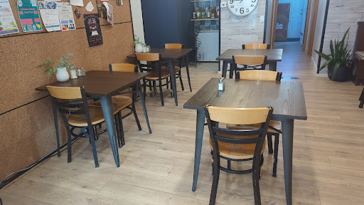 Four Sisters Kitchen and Table - Thumbnail