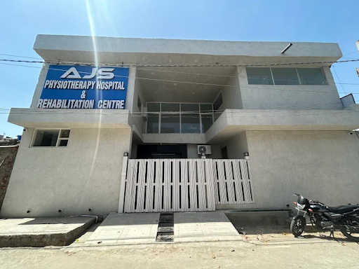Looking for the best care at an Advance Rehabilitation Centre In Ludhiana? AJS Physiotherapy Hosp… post image