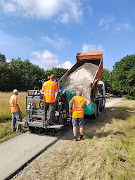 Photo n°12 de Henry Frères à La Chapelle-Saint-Aubert (Travaux généraux)