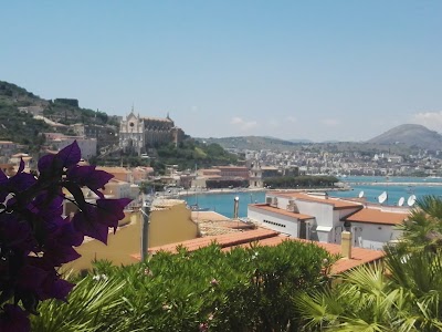 Photos of THE Bouganville Gaeta