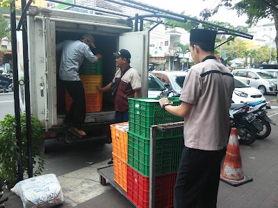 Photos of Amanda Brownies Diponegoro