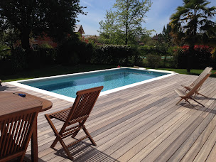 Photo n°13 de Piscines Desjoyaux à Lescar (Magasin de matériel pour piscines)