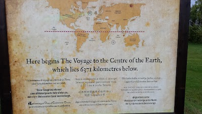Photos of Jules Verne Monument