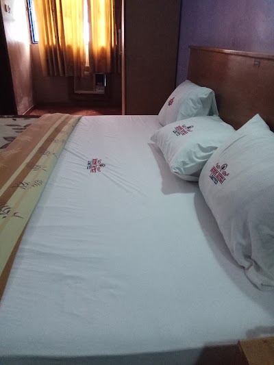 Photos of Okuemi Hotels Limited (former Mimi Suite)