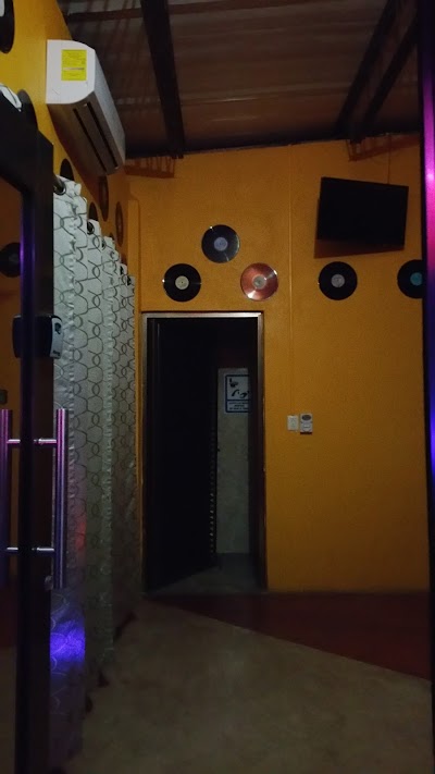 Photos of Disco Tapia