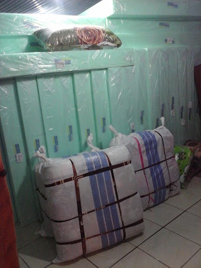 Photos of Riyanti Foam