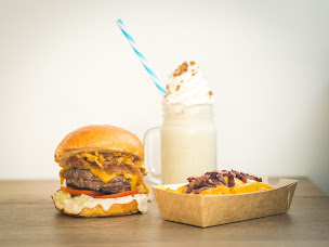 Photo n°47 de Liberty's Burger à Paris (Service de livraison)