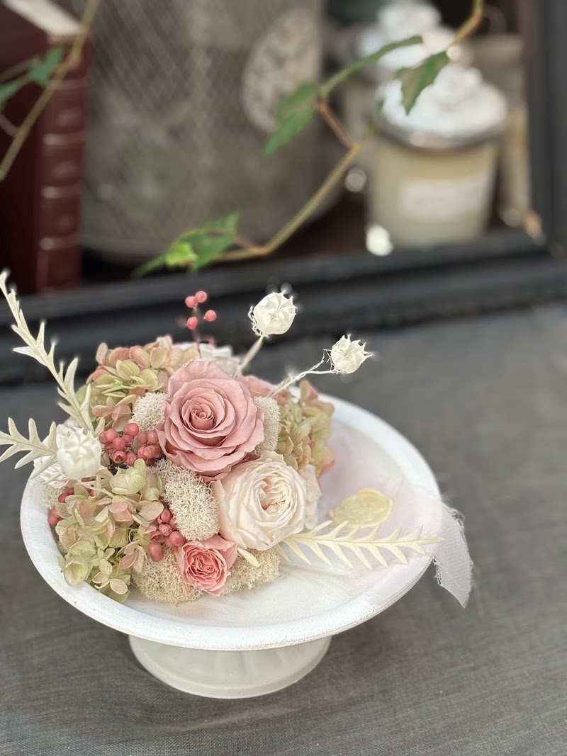 フラワーズ アンド コー.