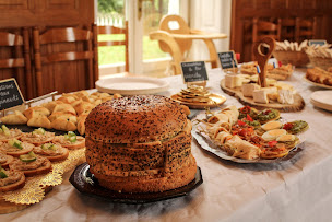 Photo n°15 de Chateau De Montaupin à Oizé (Chambre d'hôtes)