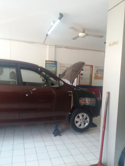 Photos of Shop&Drive Hybrida,KGA