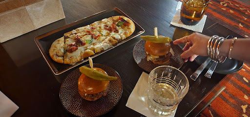 La Reserve Whiskey Lounge - Thumbnail