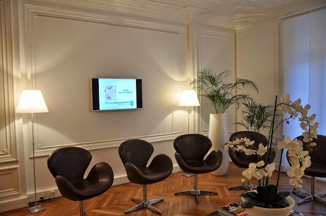 Dr Nadine Pomarède, DermoMedicalCenter