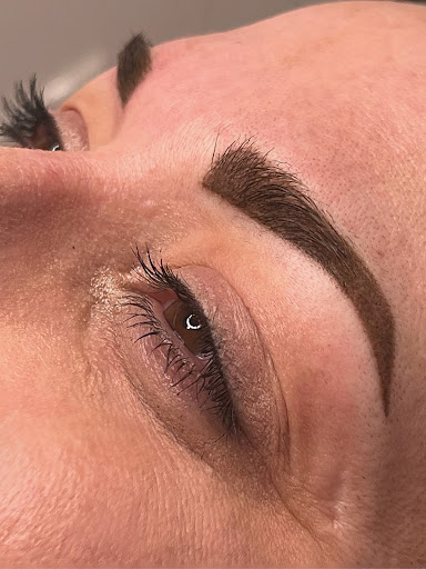 BASIC Beauty by Sina Ambros Wimpernverlängerung /Permanent Make Up / Kosmetik Logo