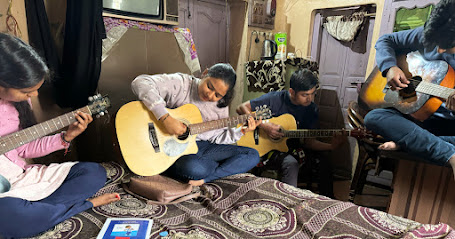 Adi Guitar classes