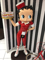 Photo n°10 de Victor’s Barbershop carrefour Brive à Brive-la-Gaillarde (Barbier)