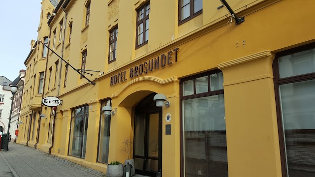 Hotel Brosundet