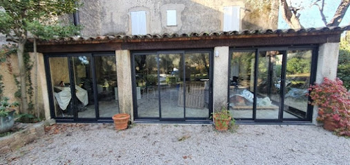 ID FERMETURES - GROUPE LE HENRY