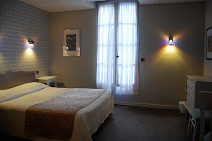 Photo n°57 de Hôtel Les Rochers à Saint-Savin (Chambre d'hôtes)