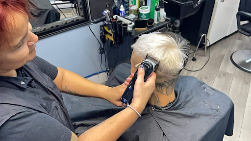 Makayla's Beauty Salon & Barber Shop - Thumbnail